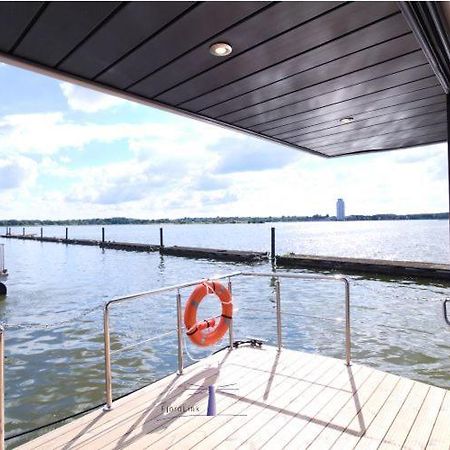 فندق Hausboot Fjord Aries Mit Dachterrasse In شلسفيغ المظهر الخارجي الصورة